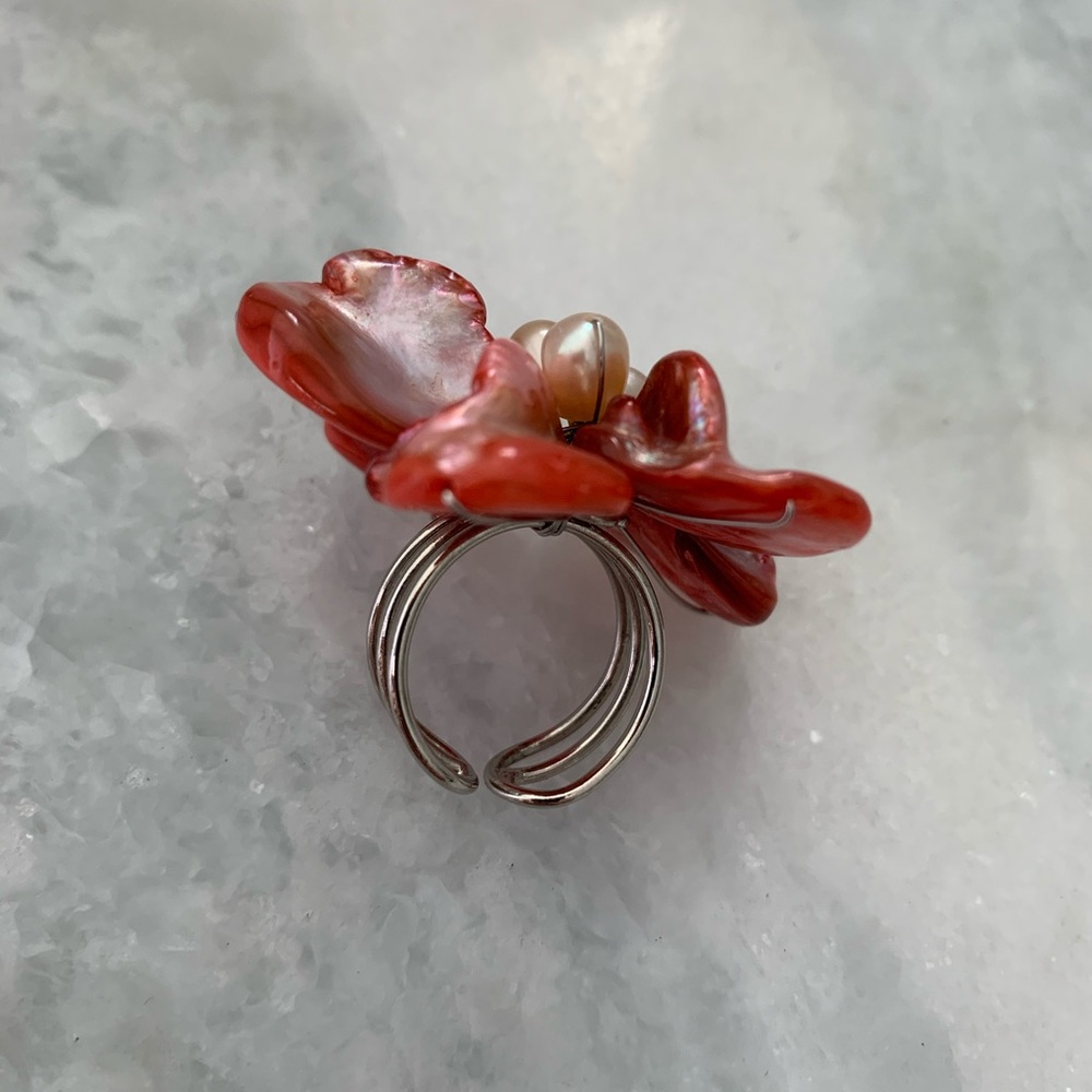Pink flower ring - Picture 3 of 7